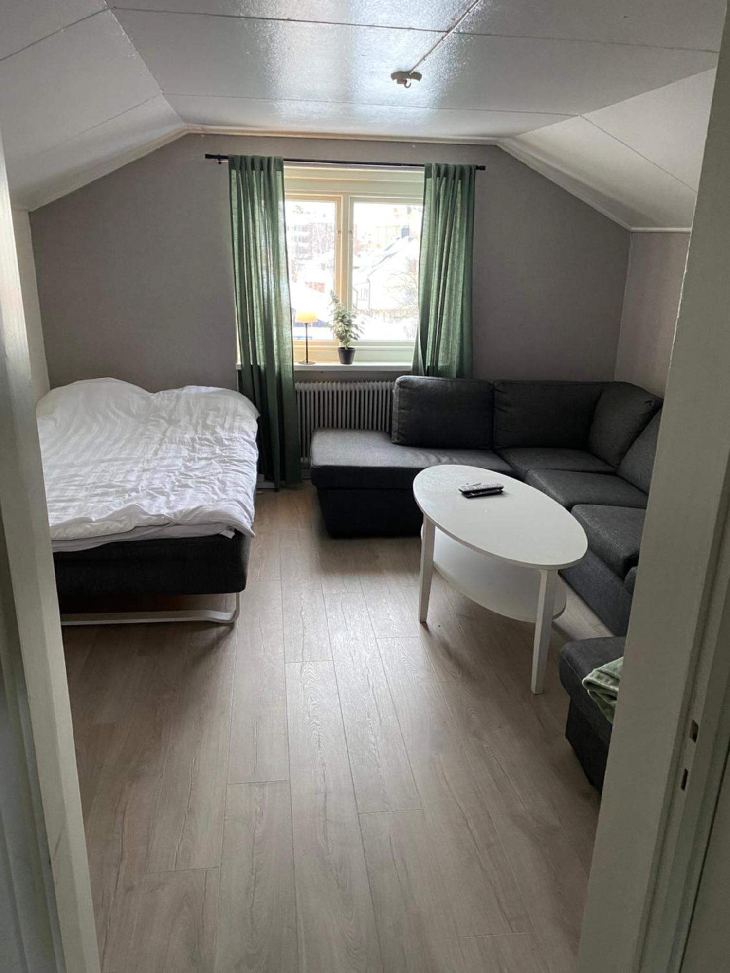 En Liten Laegenhet I Centrala Sveg. Kültér fotó